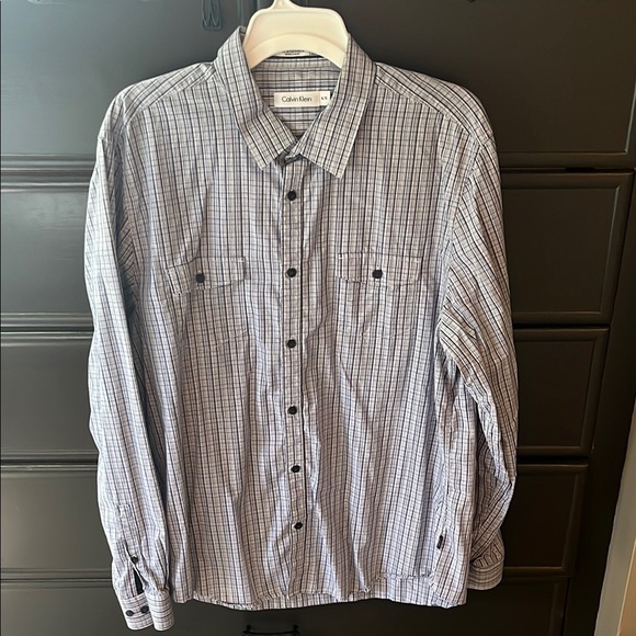 Calvin Klein Men's Plaid Button-Down Shirt - Picture 1 of 4